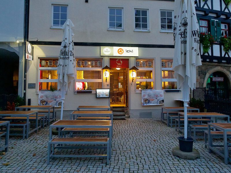 Das Restaurant vom Marktplatz aus